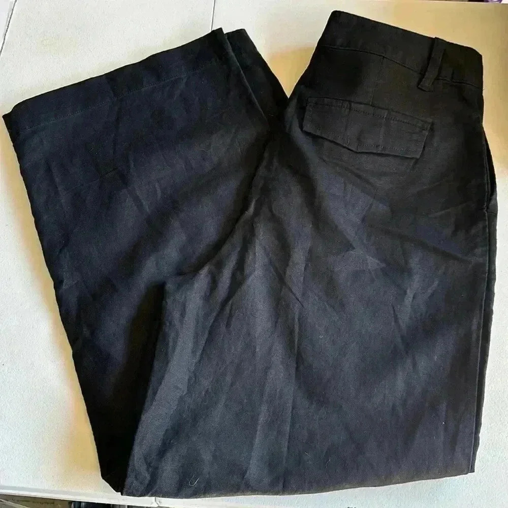 Gap - Picture 2 of 4